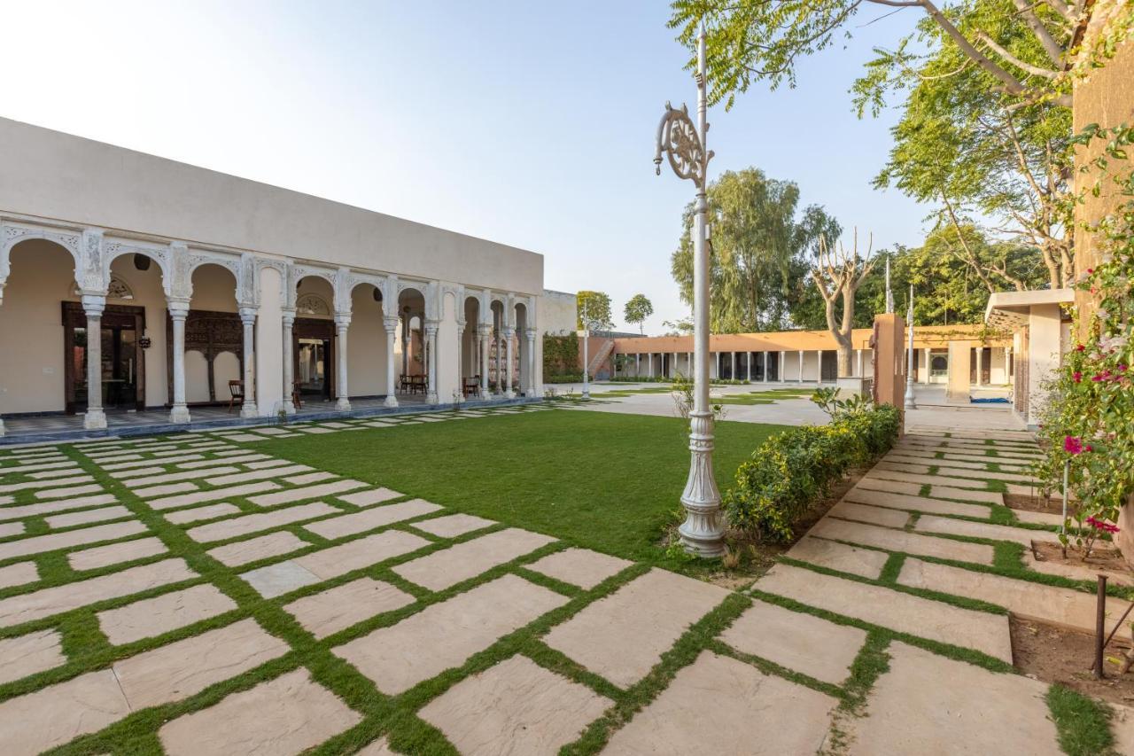 Vivaana Culture Hotel Mandāwa Dış mekan fotoğraf